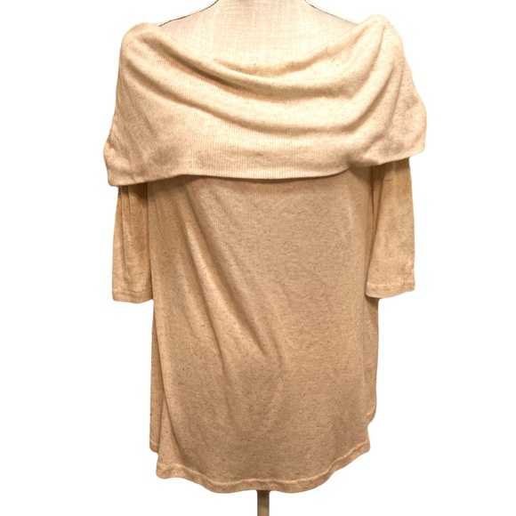 Umgee Tops - Umgee Ladies long Sleeve Top